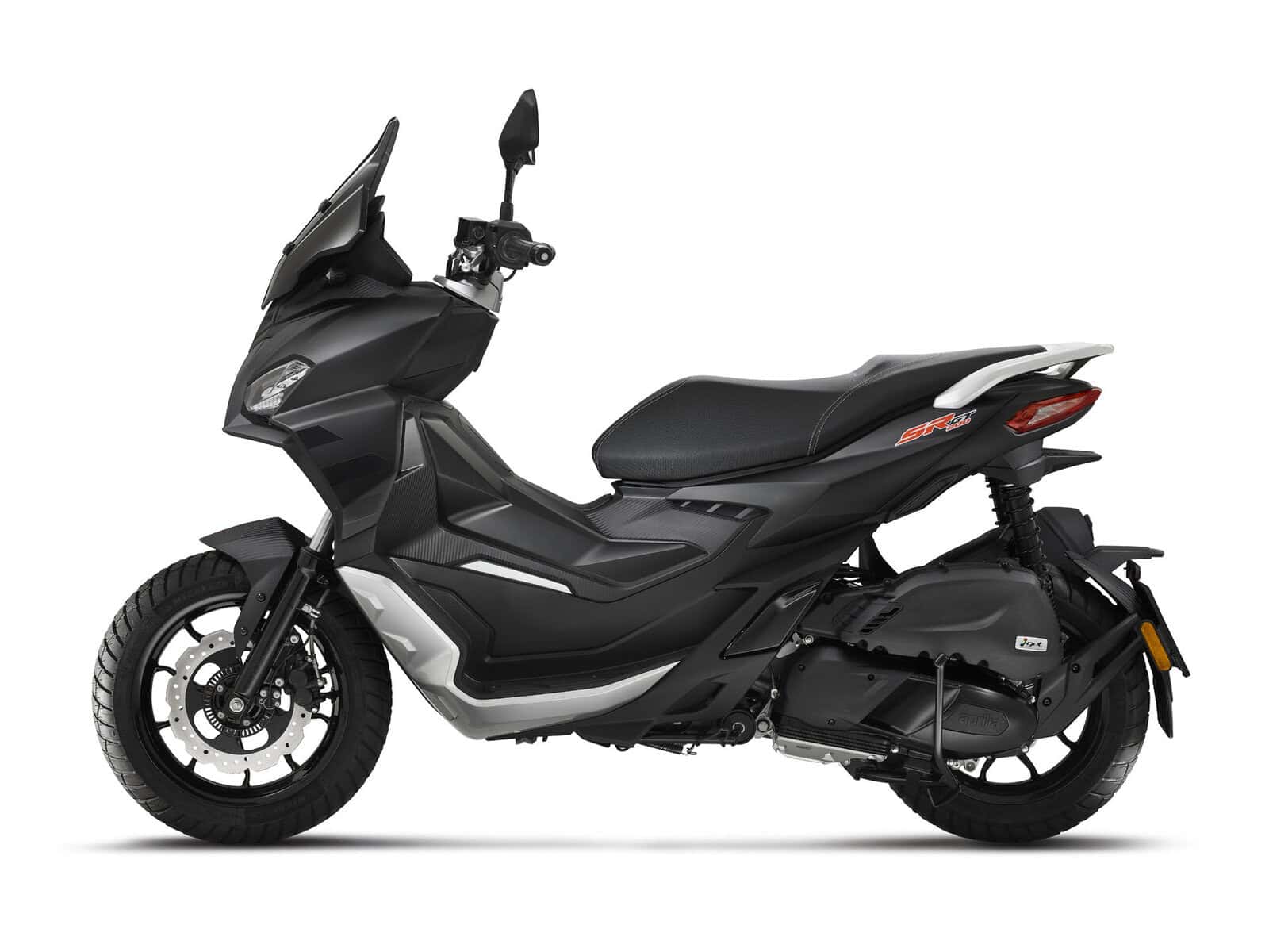 Schwarzes Motorroller mit modernem Design Ein schwarzer Motorroller mit einem modernen und sportlichen Design. Er hat ein großes Vorderrad und ein kleineres Hinterrad.