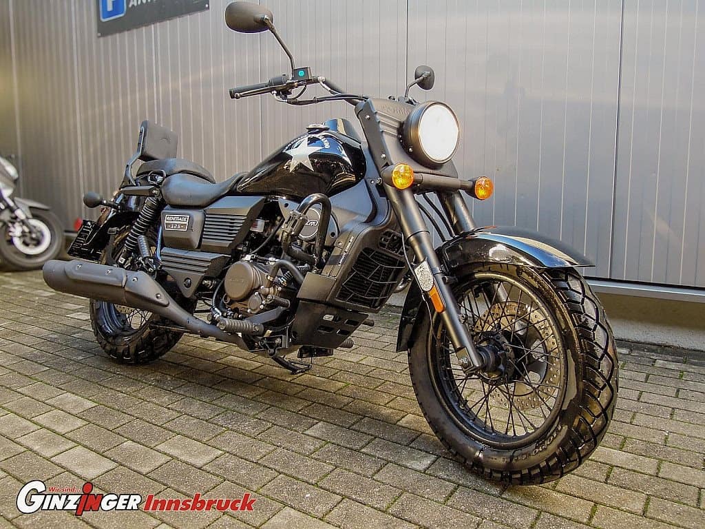United Motors UM-Renegade Commando 125-