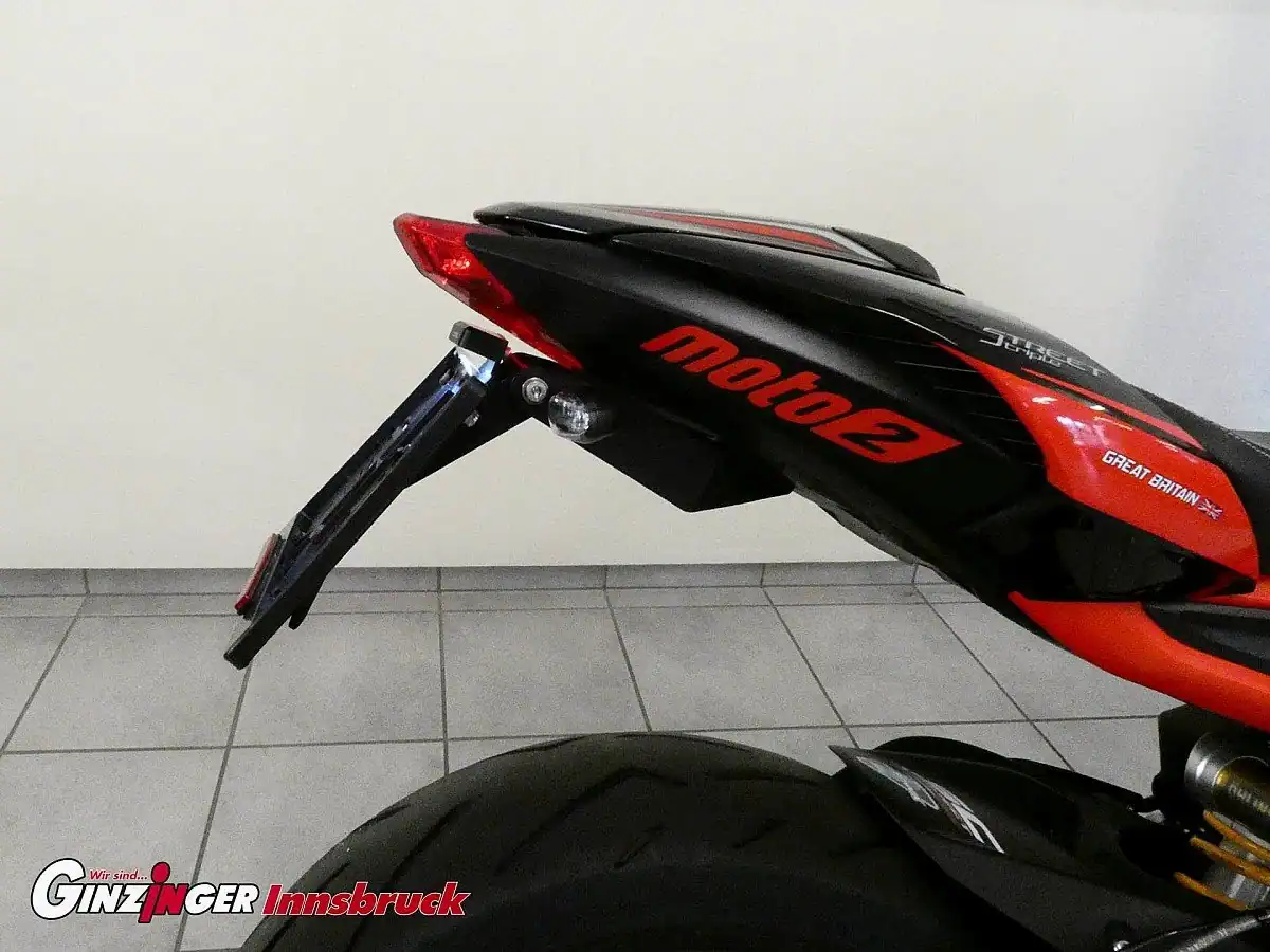 g-000344-g_W3440748_9-triumph-street-triple-765-rs-finanzierung-moeglich-639067249797305240