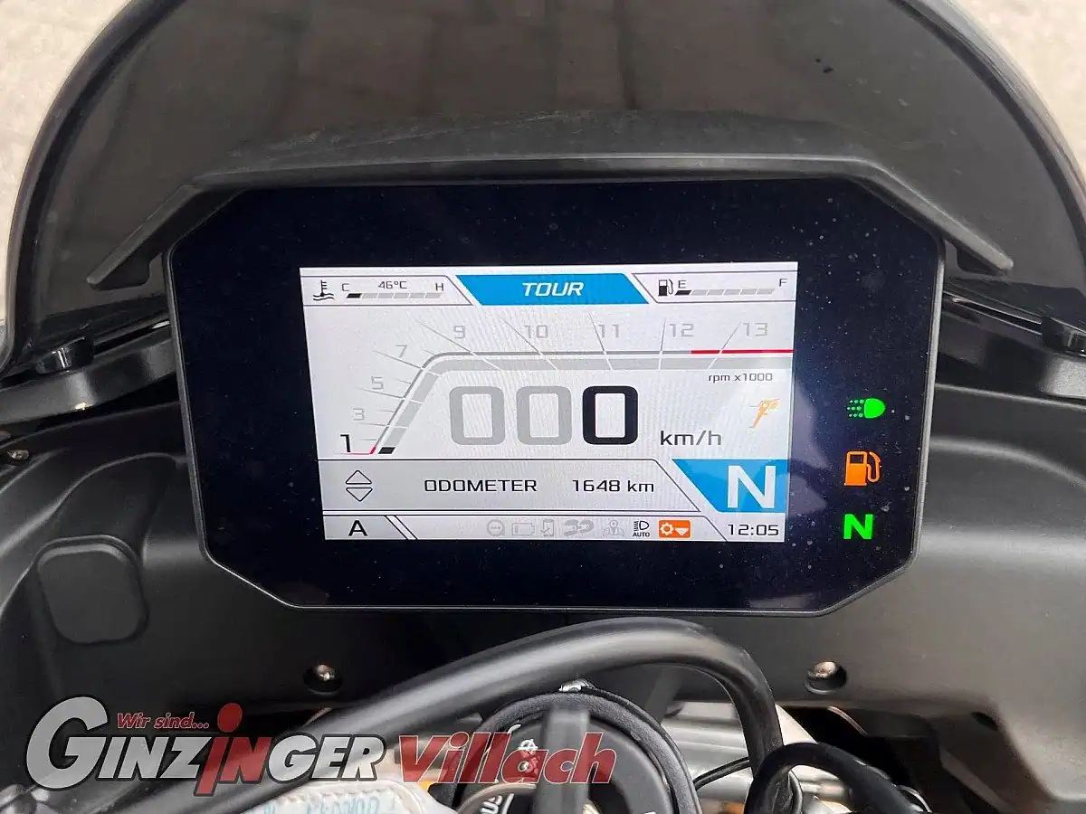 g-000344-g_W3442757_10-aprilia-tuono-v4-1100-factory-vorfuehrmotorrad-639067250469555160