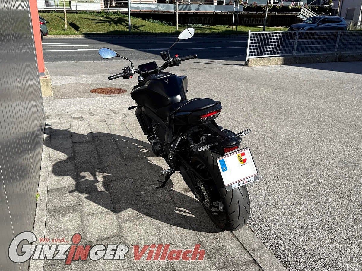 g-000344-g_W3442791_8-yamaha-mt-09-y-amt-vorfuehrmotorrad-639067250983335480