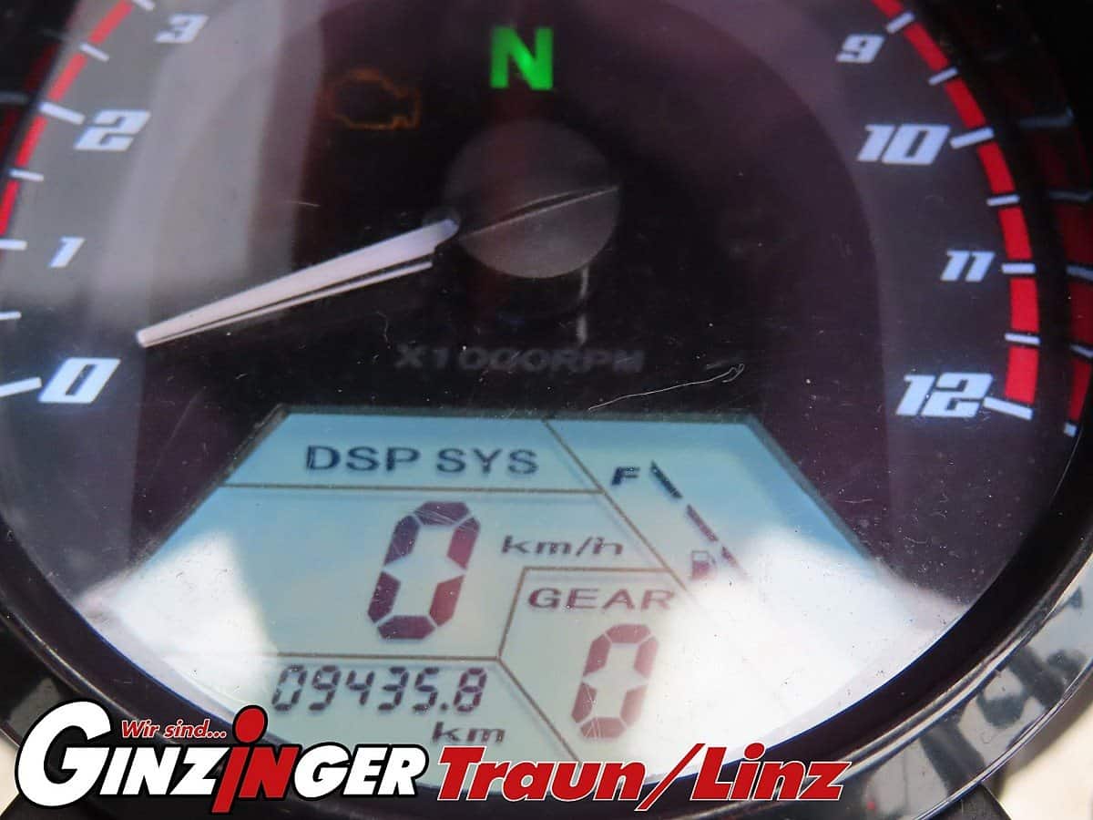 g-000345-g_W3452562_5-um-scrambler-x-naked-125-639067249288395870