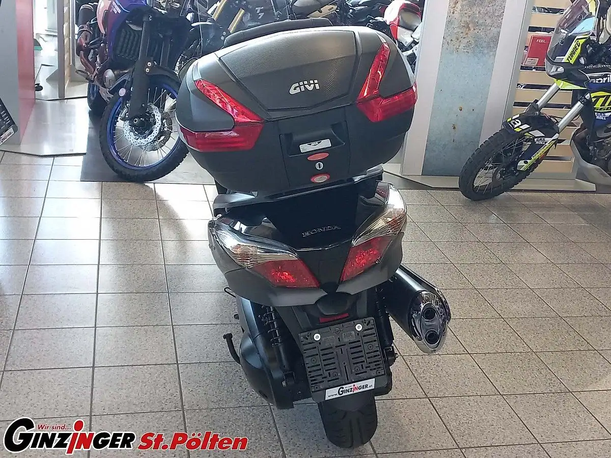 g-000346-g_W3466810_3-honda-sw-t-400-639067249708725270