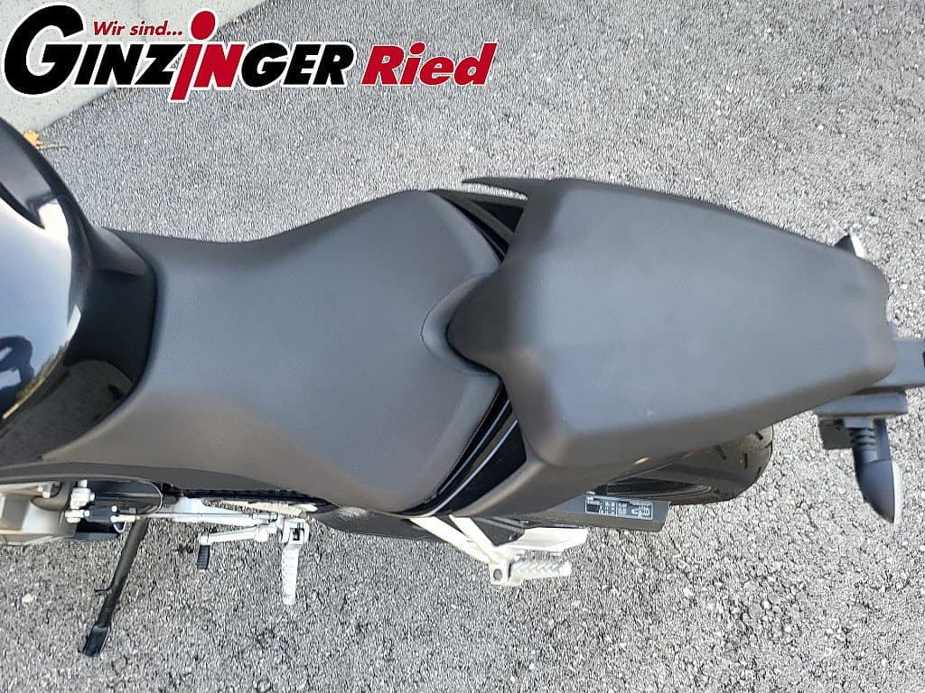 g-000346-g_W3466876_5-aprilia-tuono-660-factory-ab-129-mtl-639067251092865130