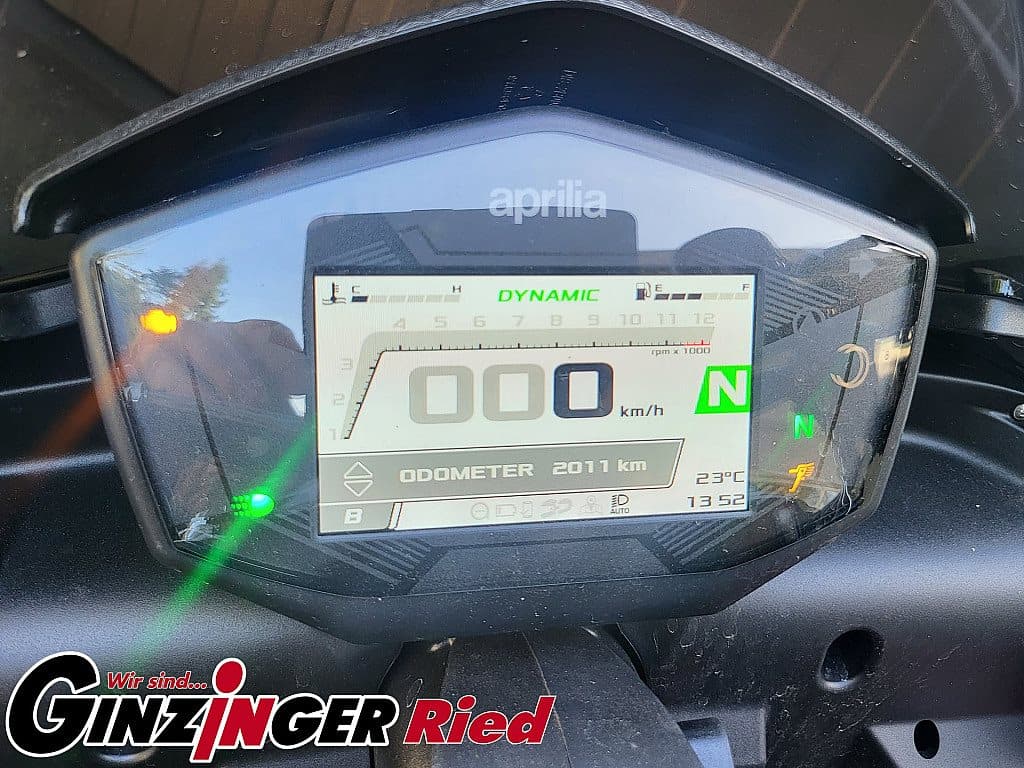 g-000346-g_W3466876_6-aprilia-tuono-660-factory-ab-129-mtl-639067251093725310