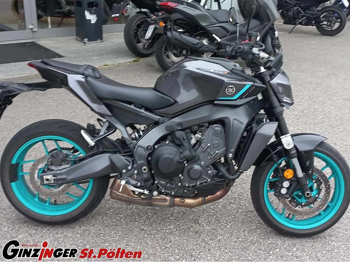 g-000346-g_W3466814_5-yamaha-mt-09-y-amt-639170071321201400
