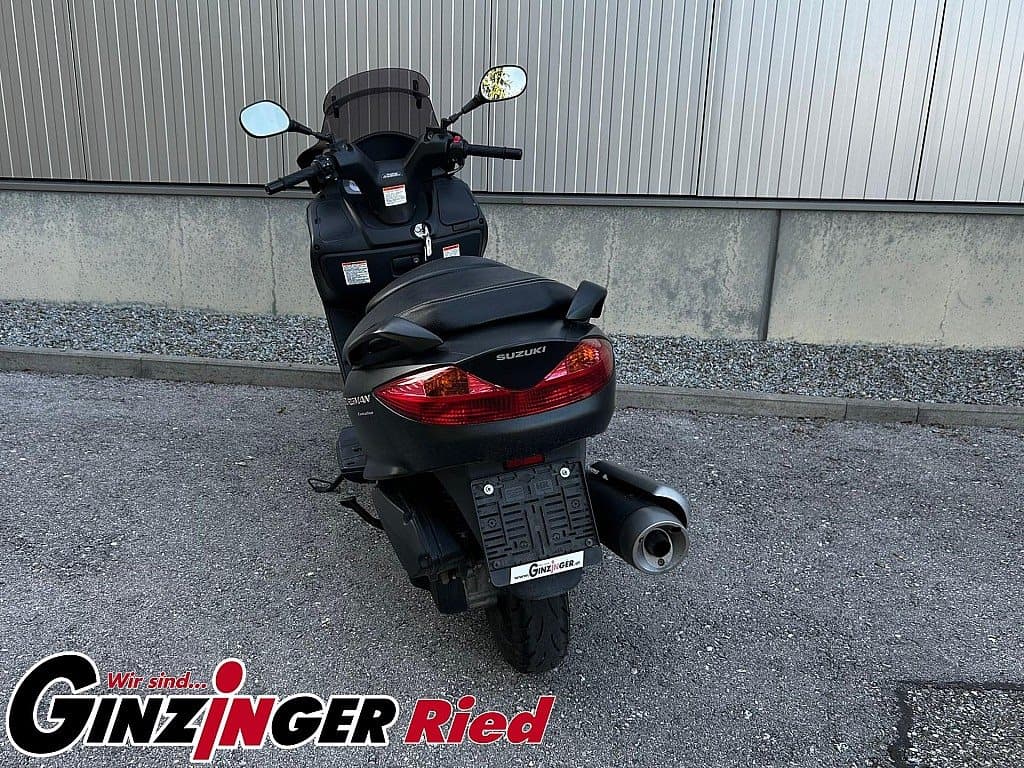 g-000346-g_W3466967_5-suzuki-burgman-125-erstbesitz-639170074928741160