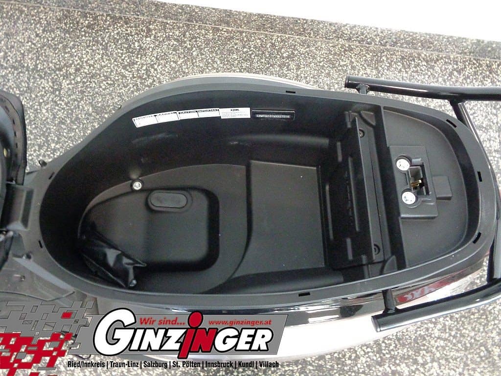 g-000346-g_W3466864_8-sym-fiddle-50i-neufahrzeug-639194301538551650