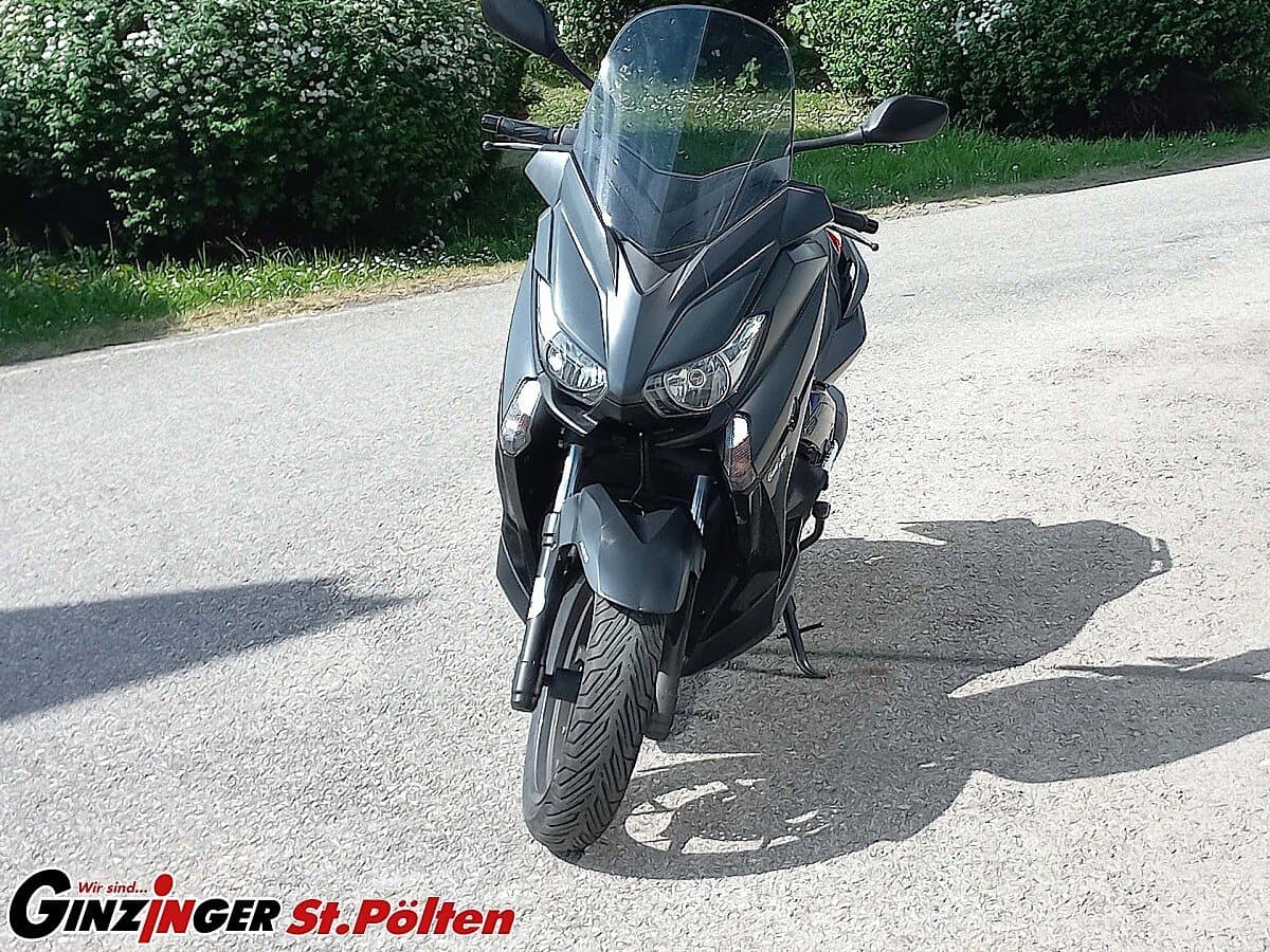 g-000353-g_W3533059_3-yamaha-x-max-125-639200306781728130