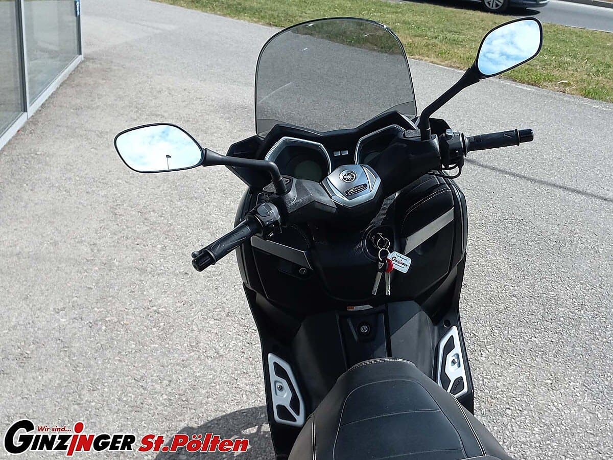 g-000353-g_W3533059_5-yamaha-x-max-125-639200306783607730