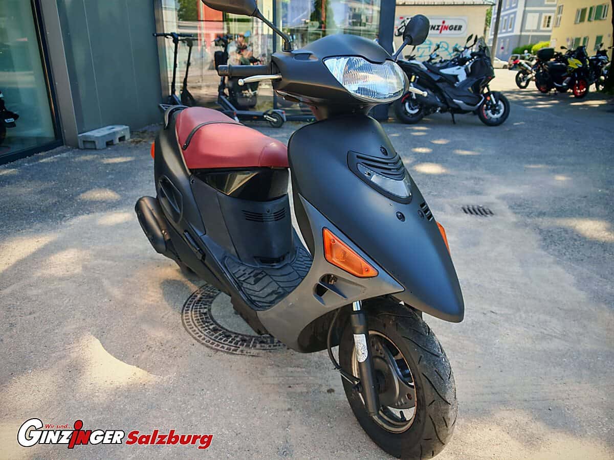 g-000354-g_W3544389_3-suzuki-an-125-sehr-leicht-639188211379271140