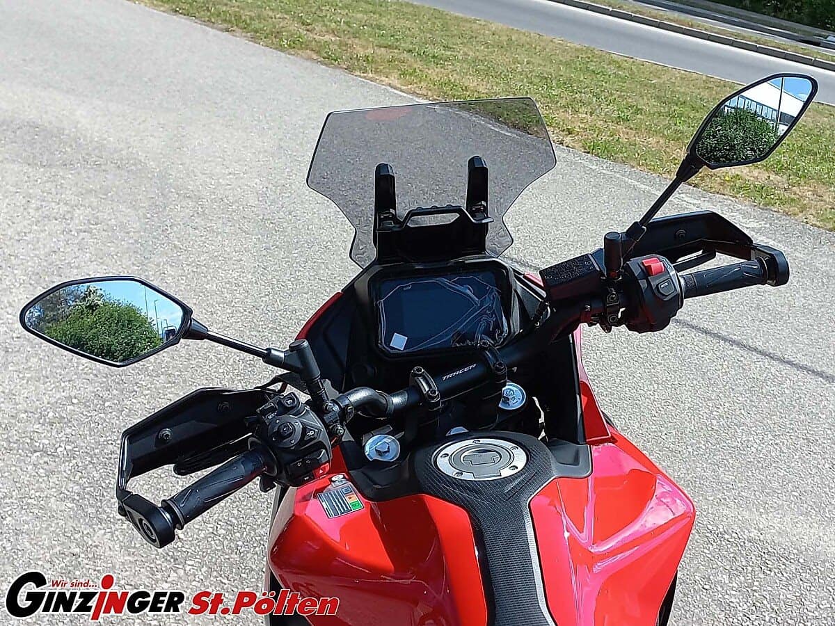 g-000354-g_W3549453_5-yamaha-tracer-7-y-amt-639200306887347840