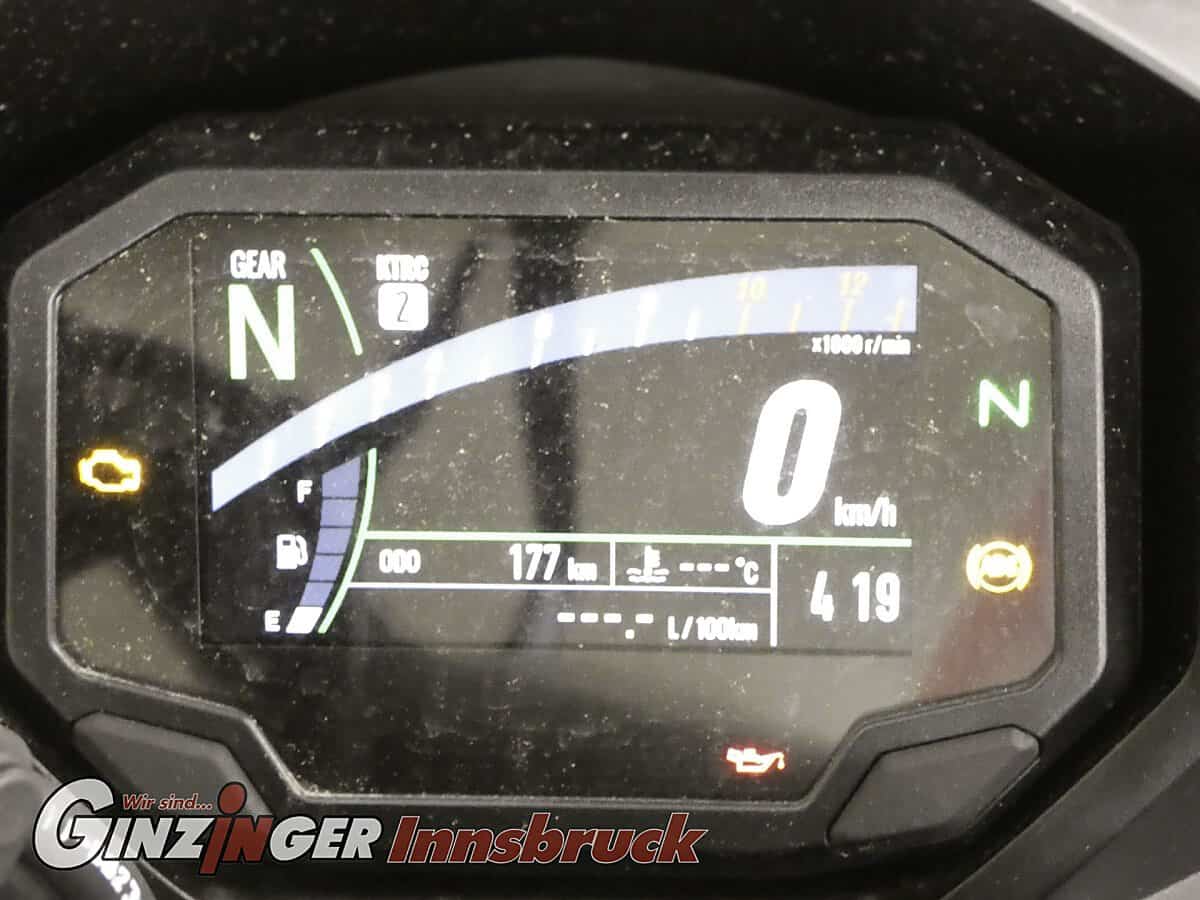 g-000354-g_W3549898_10-kawasaki-ninja-650-639206359266110380