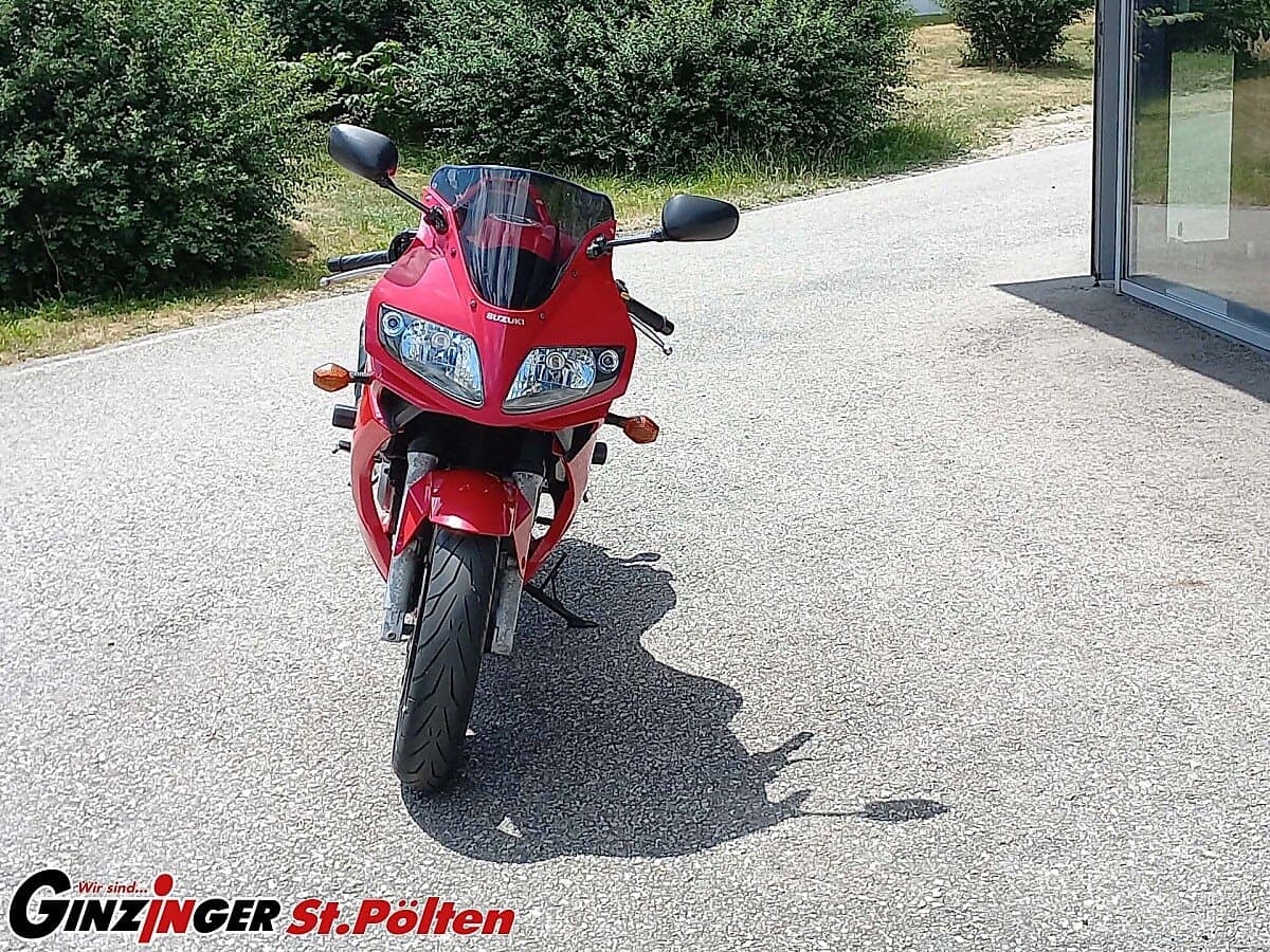 g-000356-g_W3569633_3-suzuki-sv-650-639192424762980730