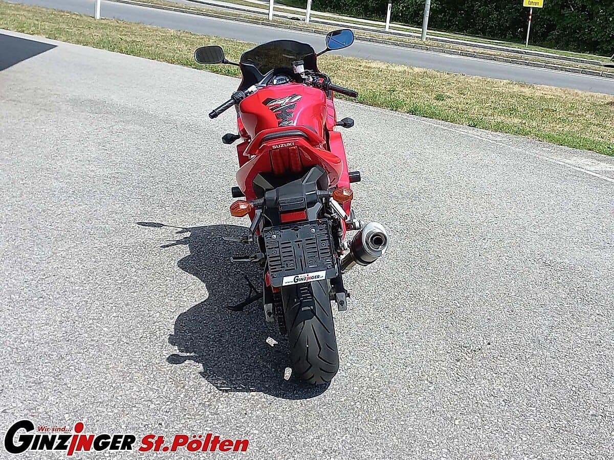 g-000356-g_W3569633_4-suzuki-sv-650-639192424764051110