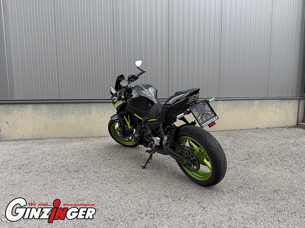 g-000356-g_W3569641_3-kawasaki-z-650-639191994188980860