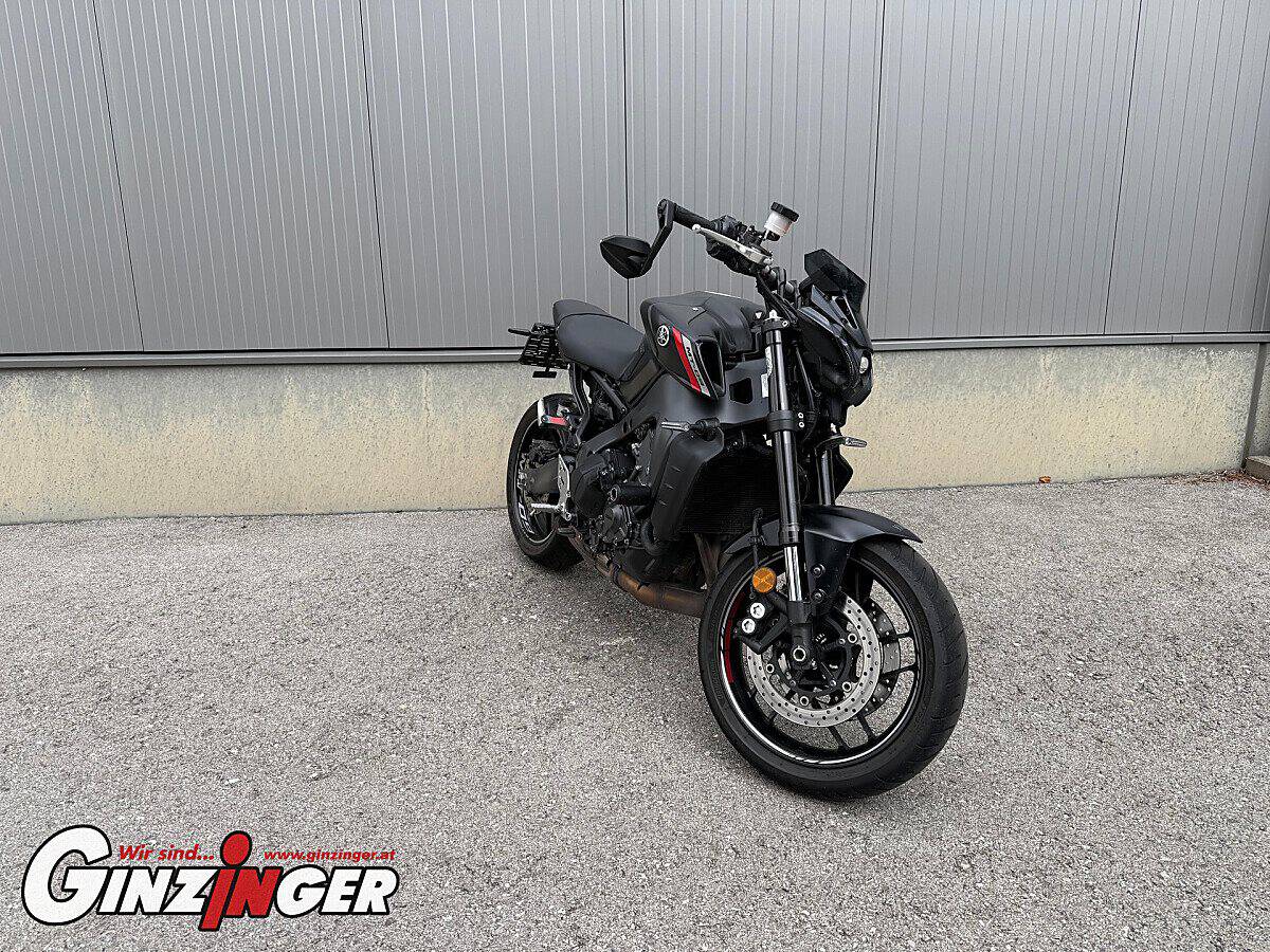 Yamaha-MT-09-