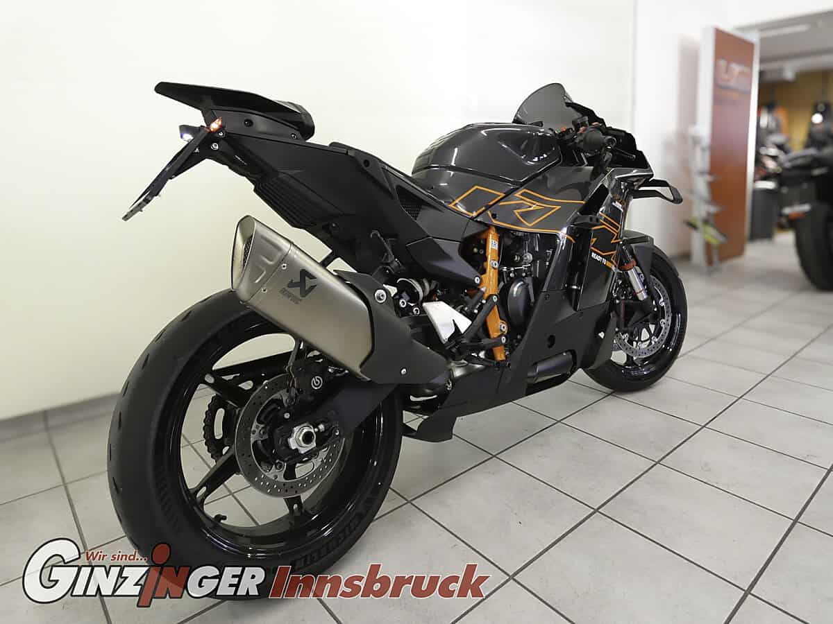 g-000357-g_W3572689_5-ktm-990-rc-r-639197174726353460