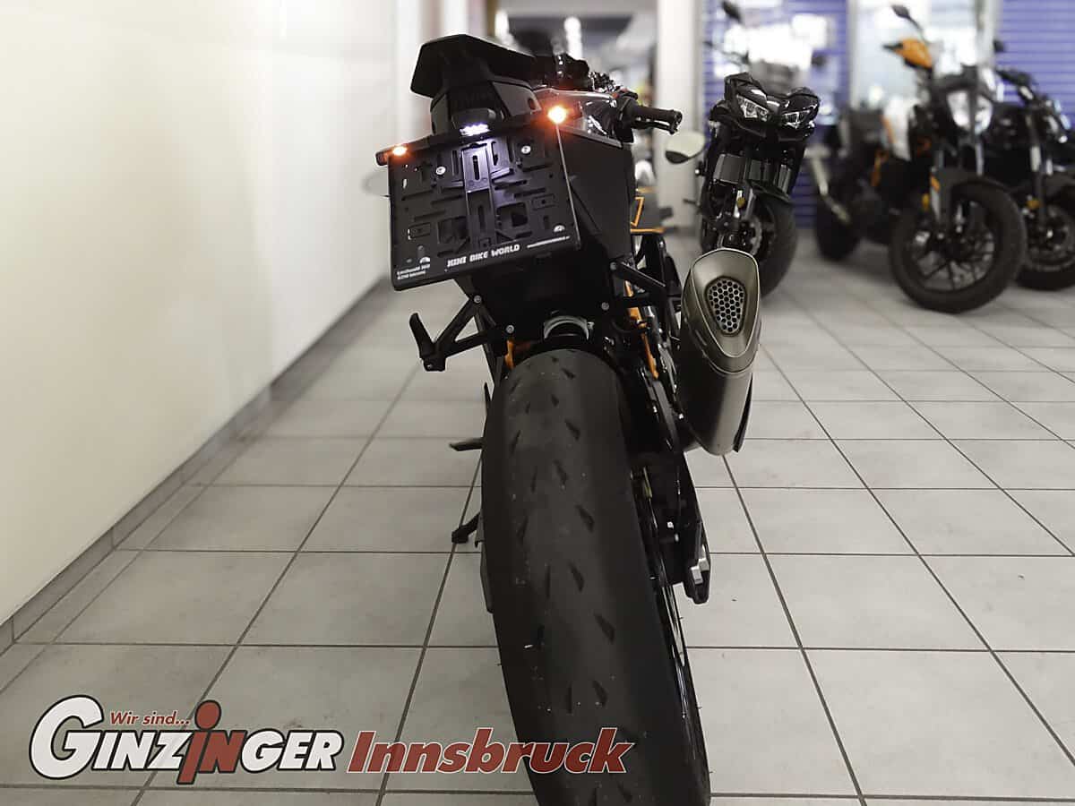 g-000357-g_W3572689_8-ktm-990-rc-r-639197174728863310