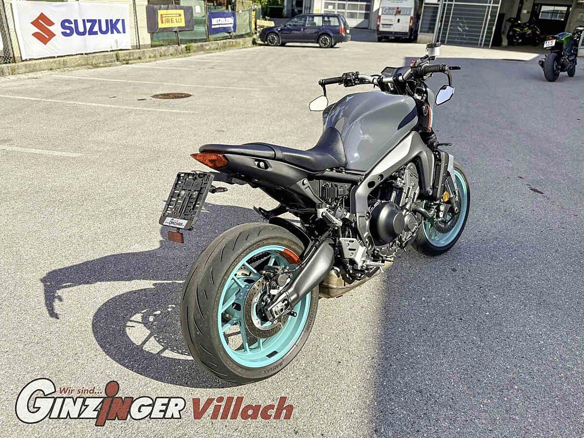 g-000357-g_W3577364_6-yamaha-mt-09-639204538253066340