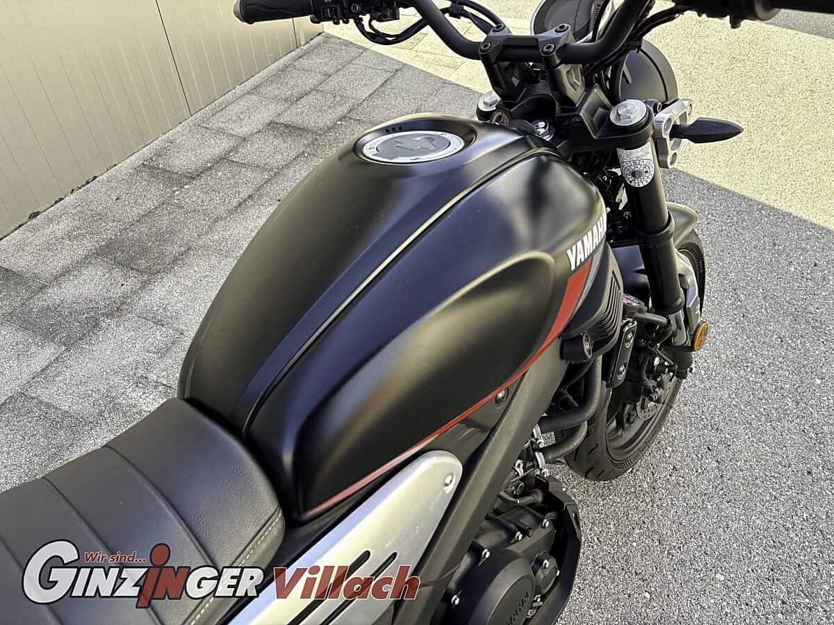 g-000357-g_W3577366_12-yamaha-xsr125-639204538289196240