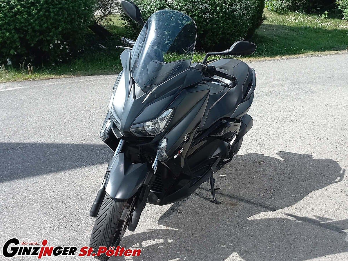 g-000353-g_W3533059_4-yamaha-x-max-125-639230584352211350