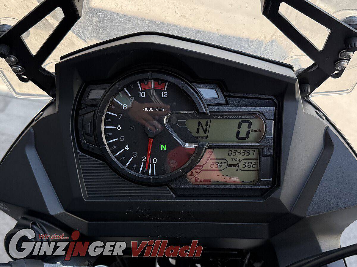 g-000358-g_W3582815_11-suzuki-v-strom-650-xt-639214911818411500