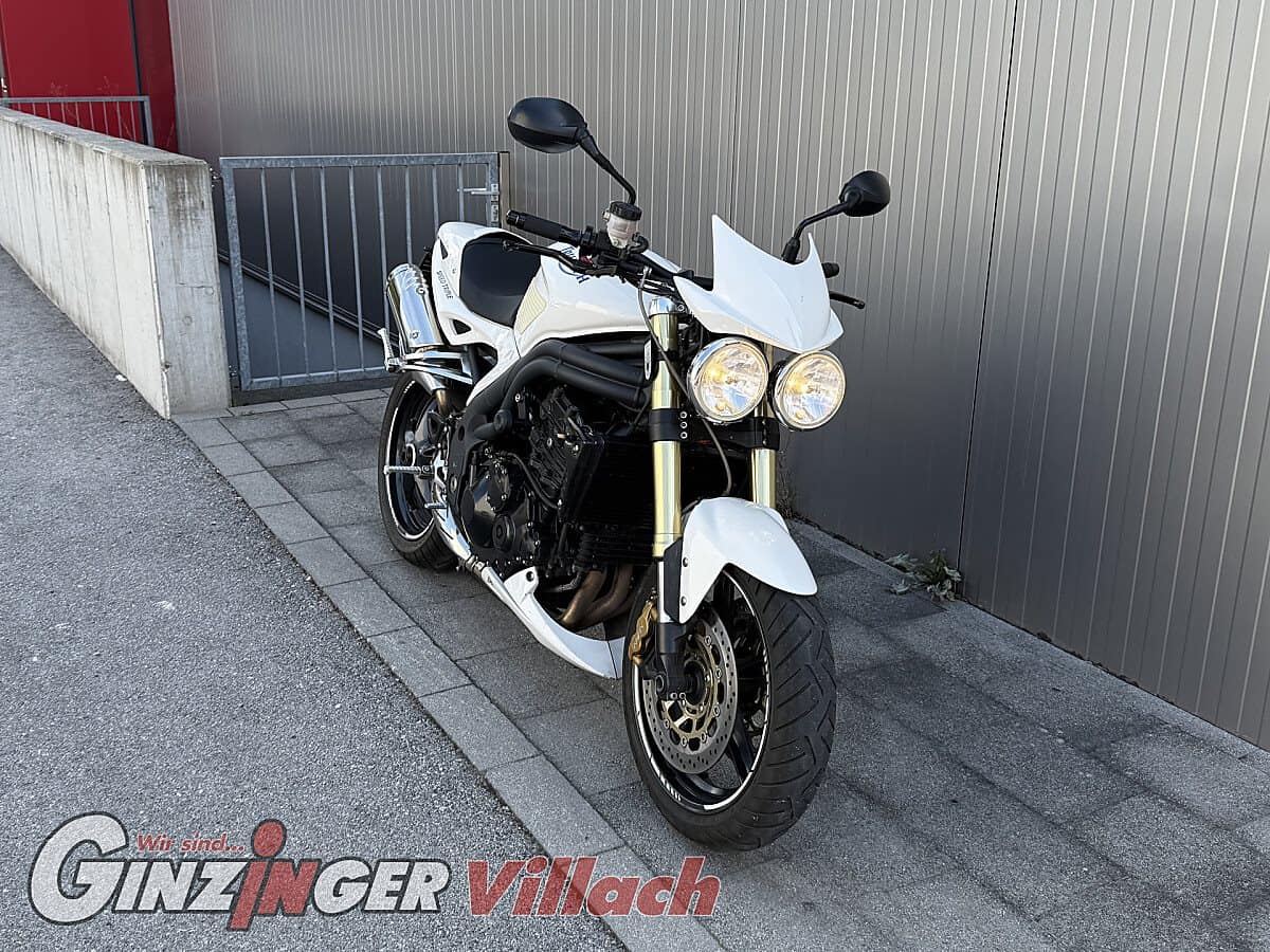 g-000358-g_W3584213_7-triumph-speed-triple-1050-639216643305022140