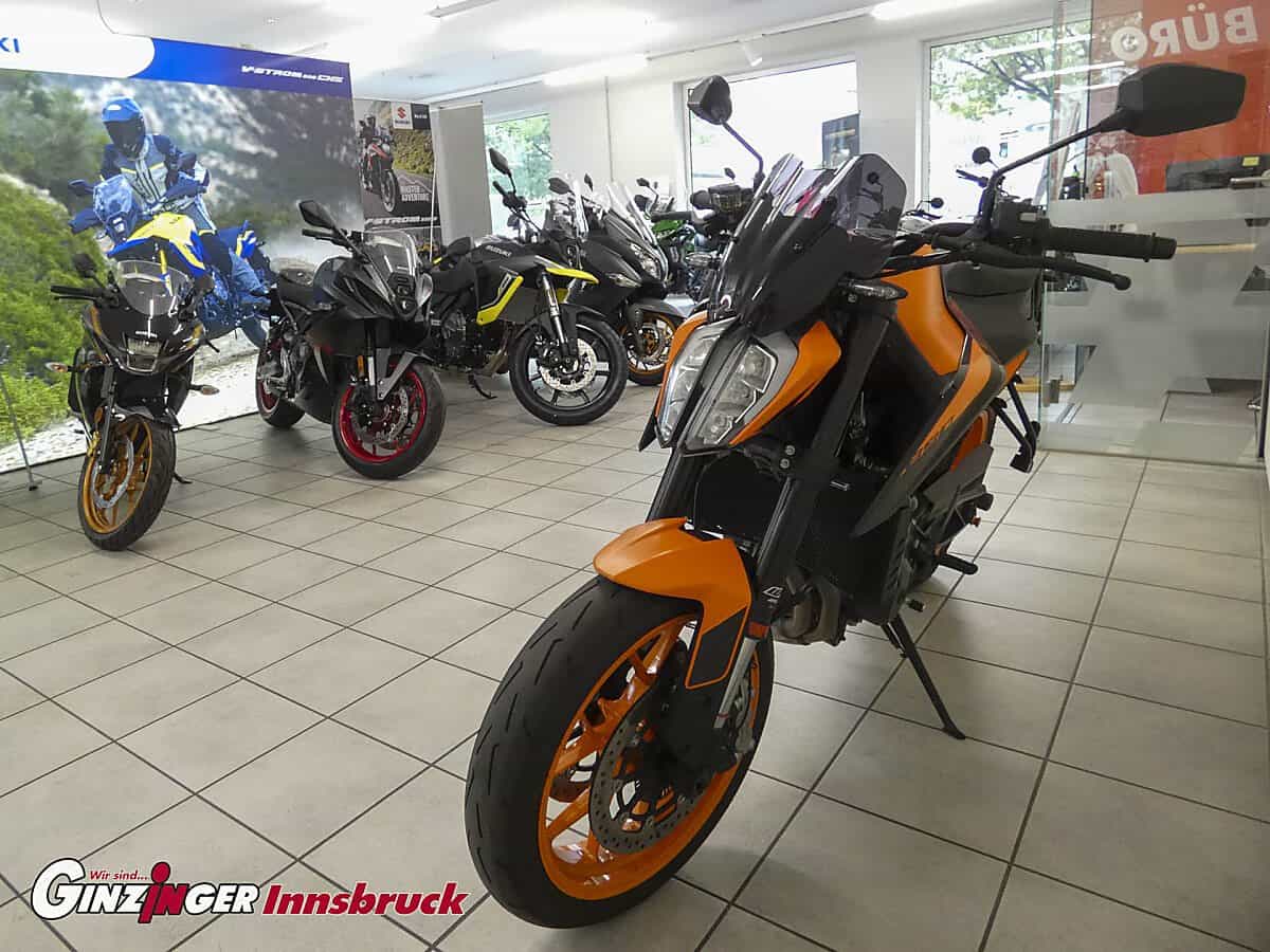 g-000358-g_W3584423_8-ktm-duke-890-639217050832573950