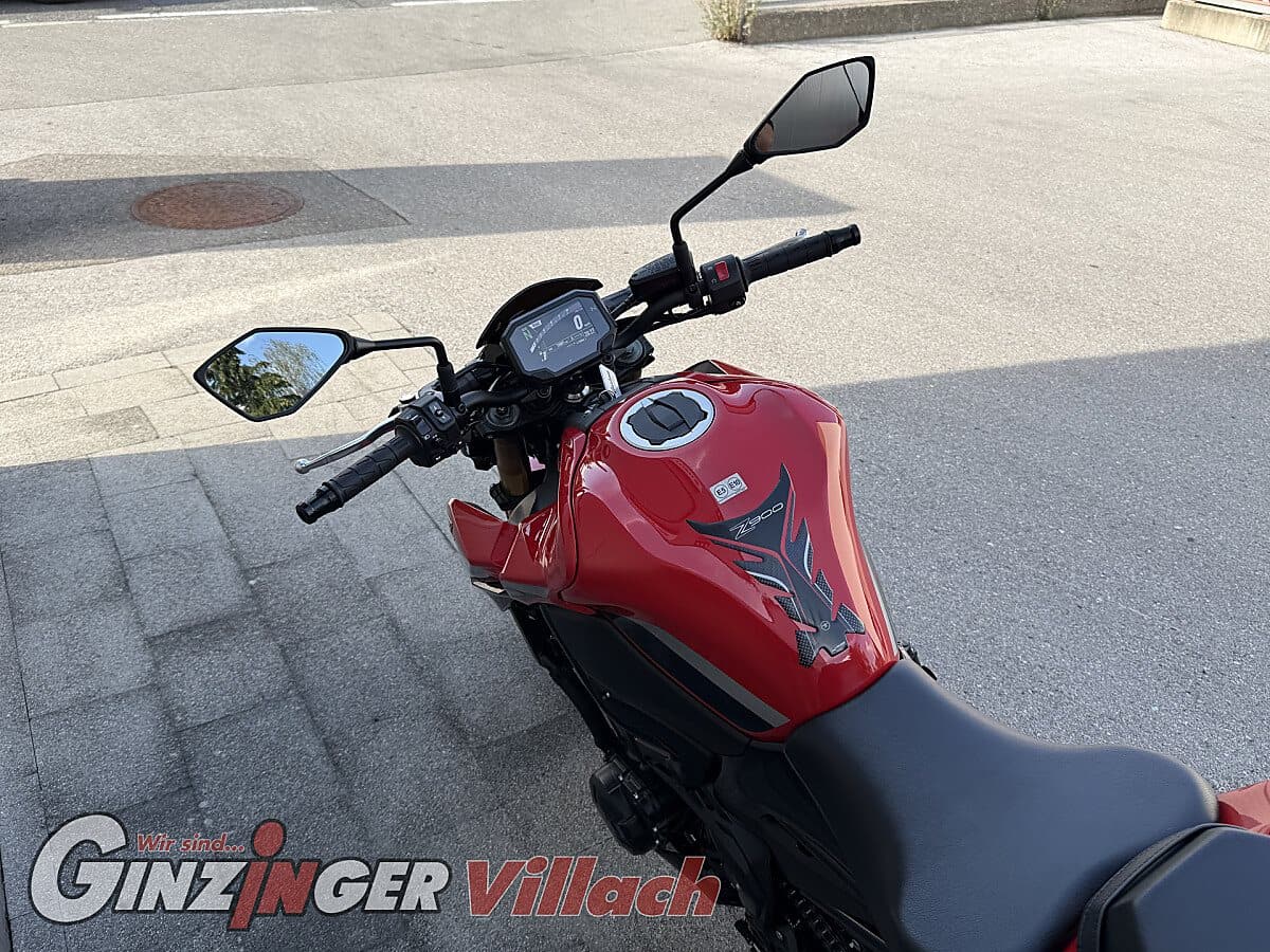 g-000358-g_W3584426_11-kawasaki-z-900-50th-anniversary-639217053113133640