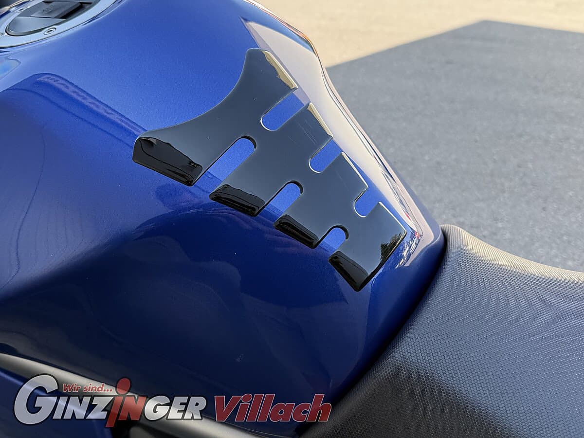 g-000358-g_W3584427_9-suzuki-gsx-1250f-abs-639217053133953570