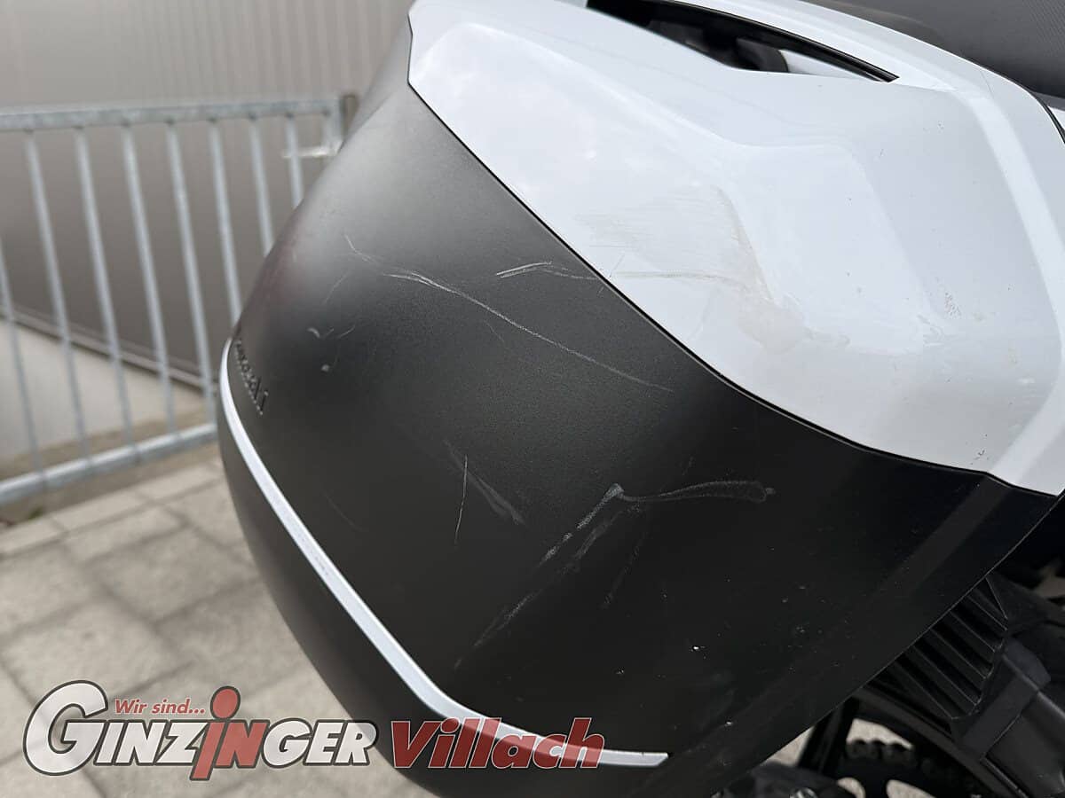 g-000358-g_W3585599_13-kawasaki-versys-650-639220504469845580