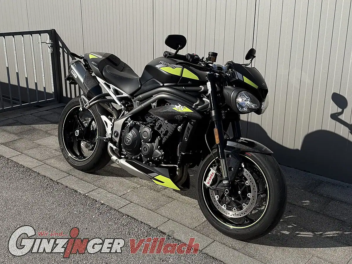 Triumph-Speed Triple RS-