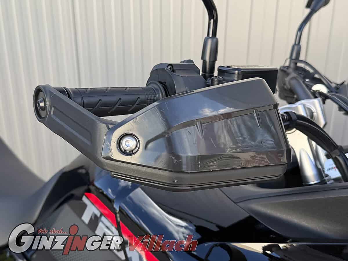g-000361-g_W3610283_8-honda-transalp-xl750-639258094665225290