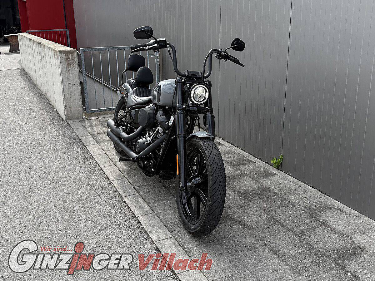 Softail Street Bob 114 FXBBS – Bild 5