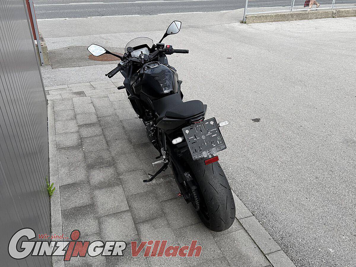 GSX-8R – Bild 9