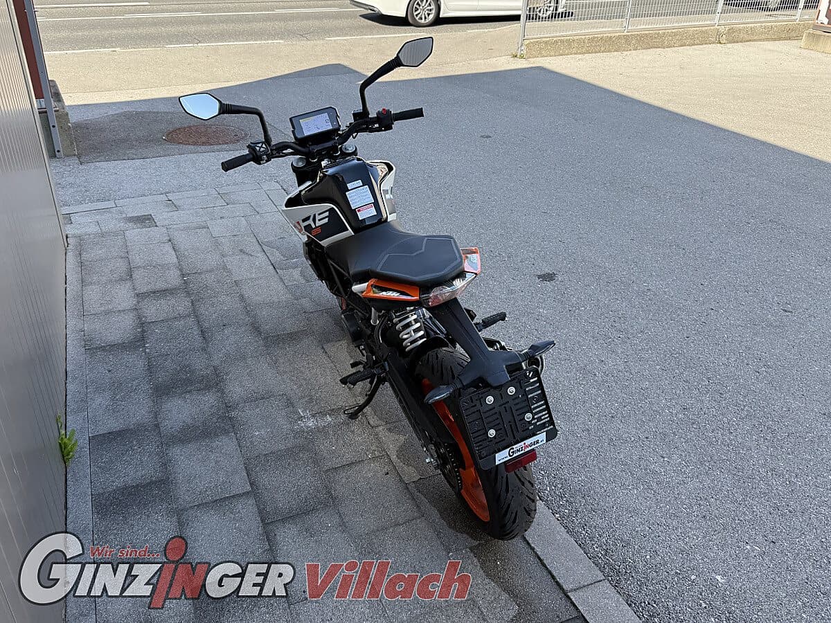 125 Duke – Bild 8